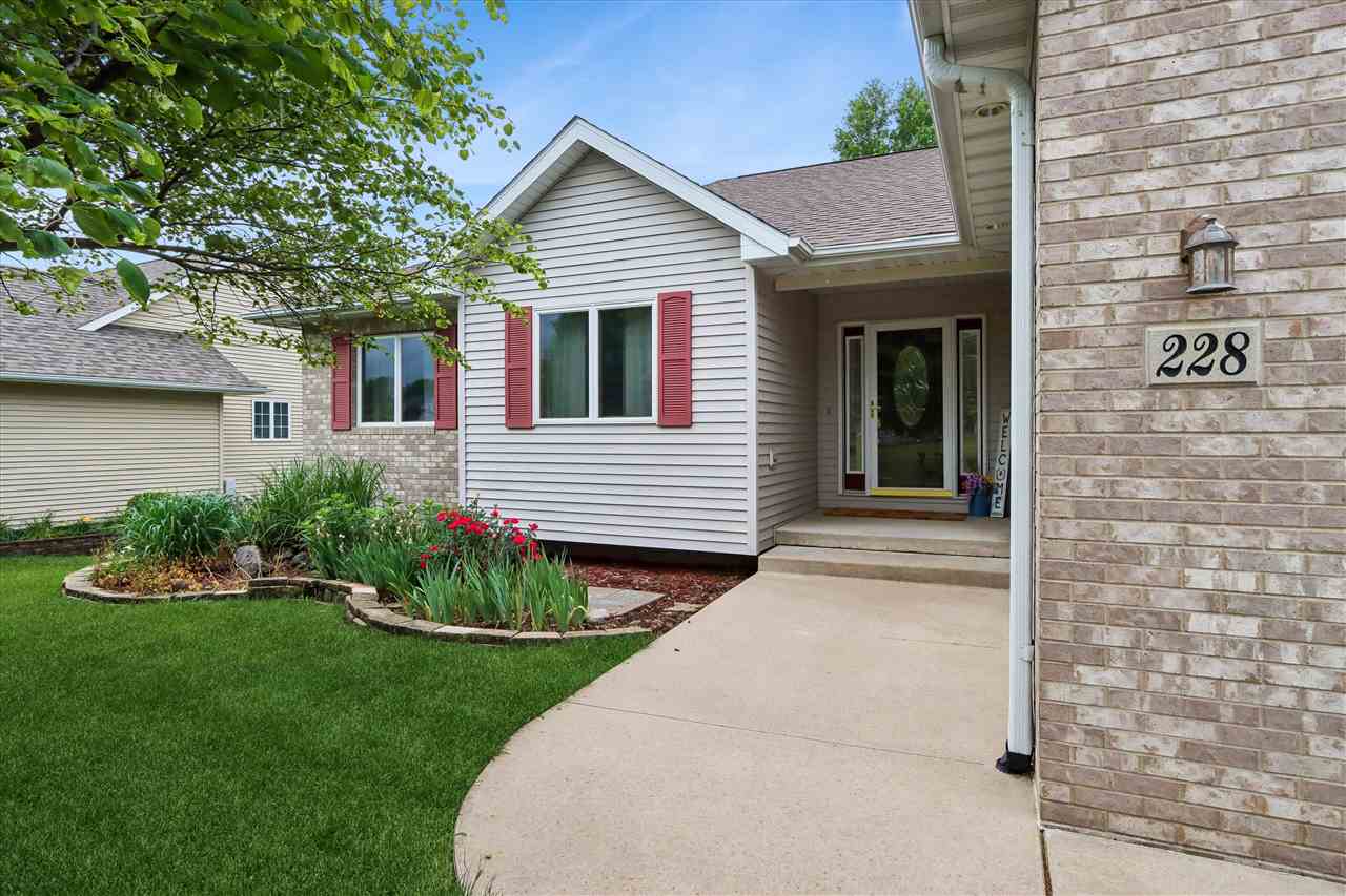 228 Scott Drive West Branch IA 52358