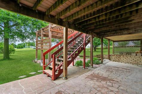 228 Scott Drive West Branch IA 52358
