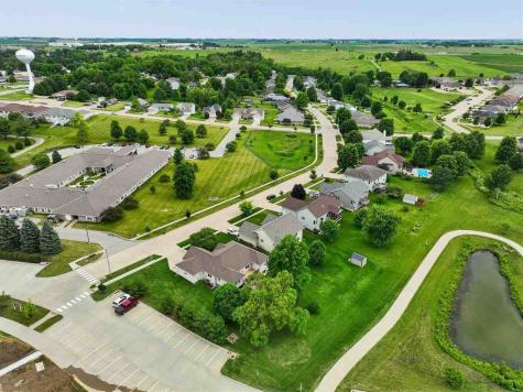 228 Scott Drive West Branch IA 52358
