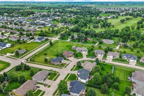 4535 Par Circle Marion IA 52302
