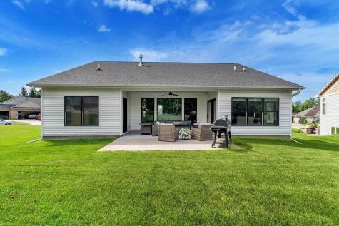 2908 Diamond Mil Circle Coralville IA 52241