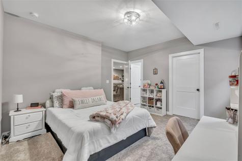 2908 Diamond Mil Circle Coralville IA 52241