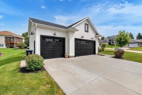 2908 Diamond Mil Circle Coralville IA 52241
