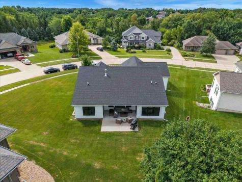 2908 Diamond Mil Circle Coralville IA 52241