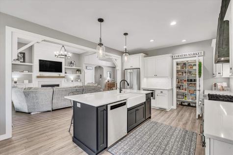 2908 Diamond Mil Circle Coralville IA 52241
