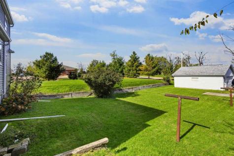 390 SW Wilson Avenue Cedar Rapids IA 52404