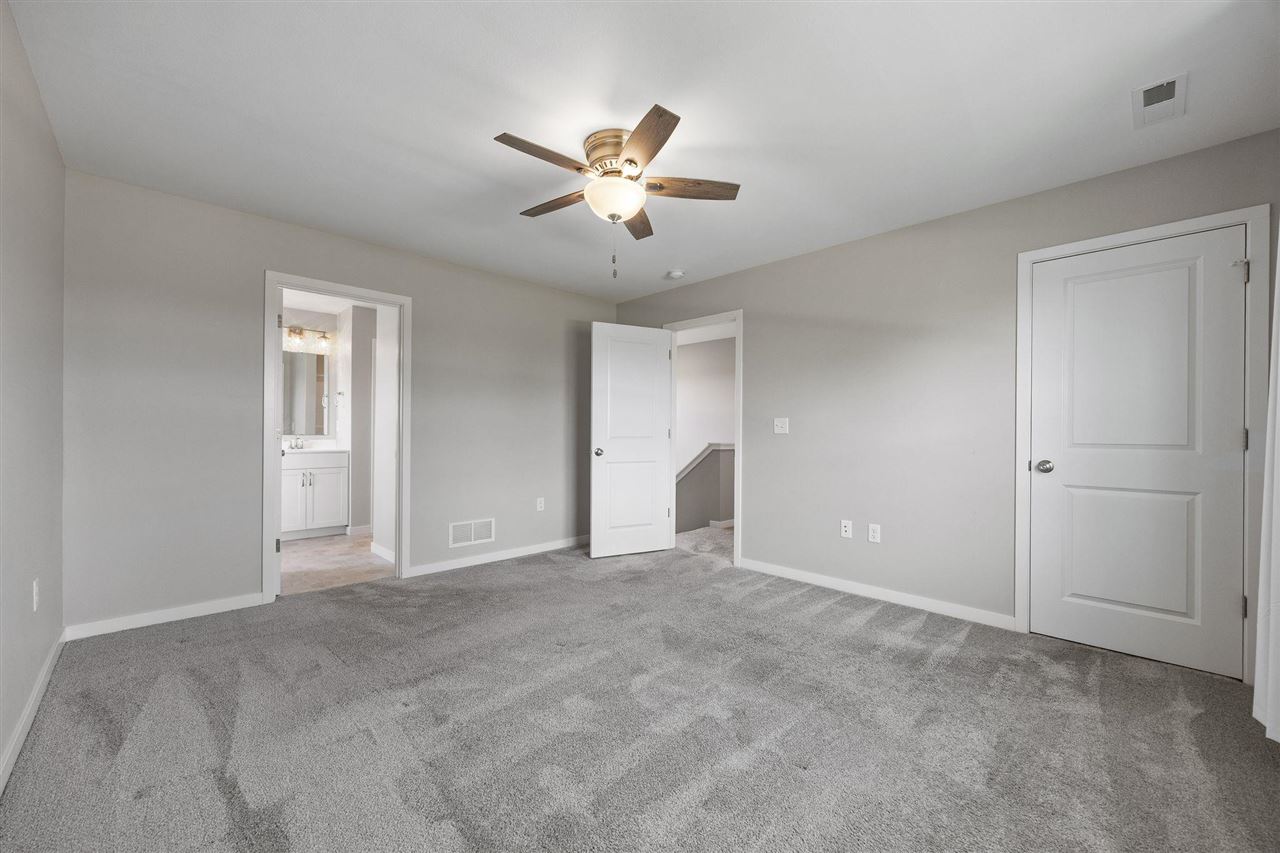 519 Ashton Drive NE Mt Vernon IA 52314