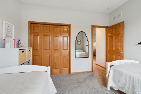 4035 Monarch Avenue Marion IA 52302