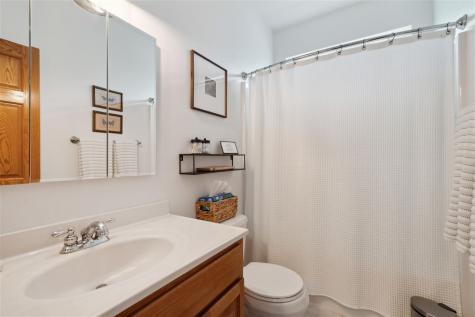 4035 Monarch Avenue Marion IA 52302