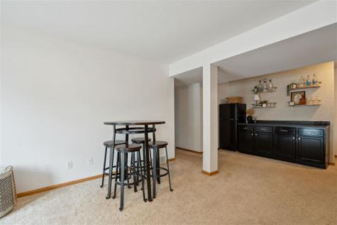 4035 Monarch Avenue Marion IA 52302