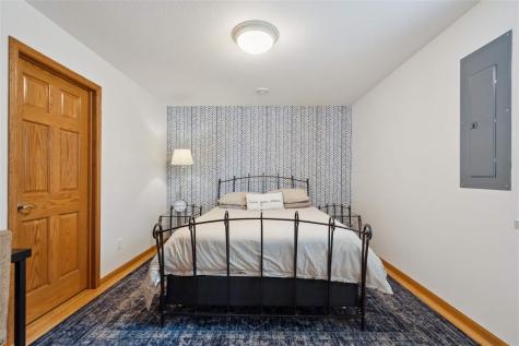 4035 Monarch Avenue Marion IA 52302