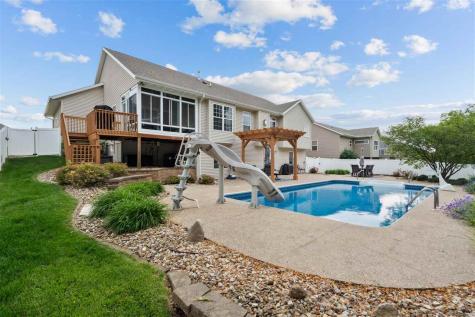 4035 Monarch Avenue Marion IA 52302