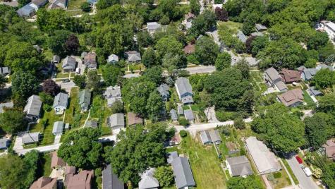 818 Rundell Iowa City IA 52240