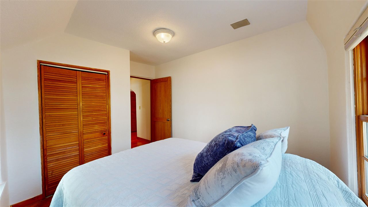 1322 Muscatine Avenue Iowa City IA 52240