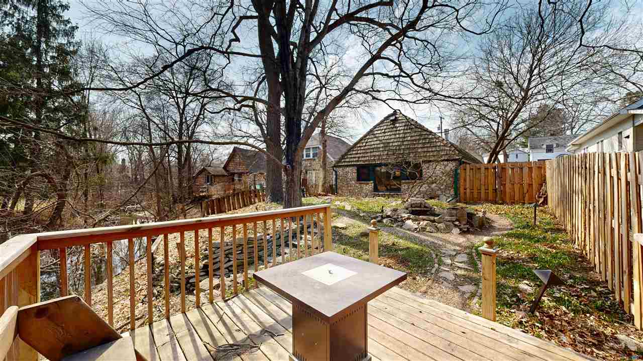 1322 Muscatine Avenue Iowa City IA 52240