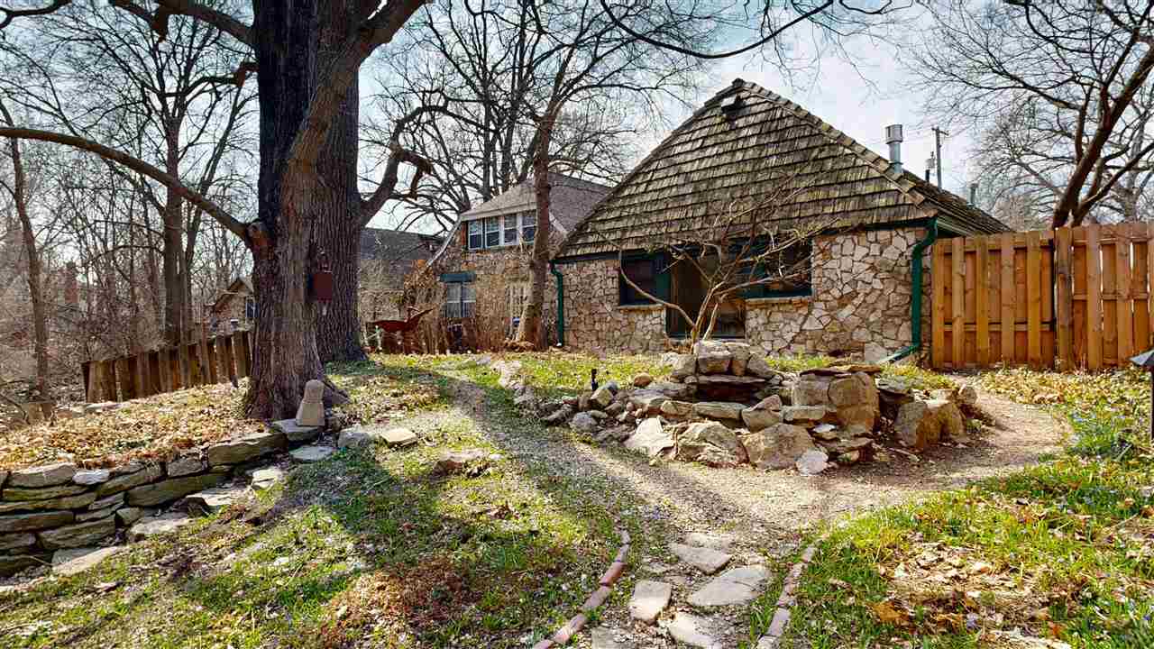 1322 Muscatine Avenue Iowa City IA 52240