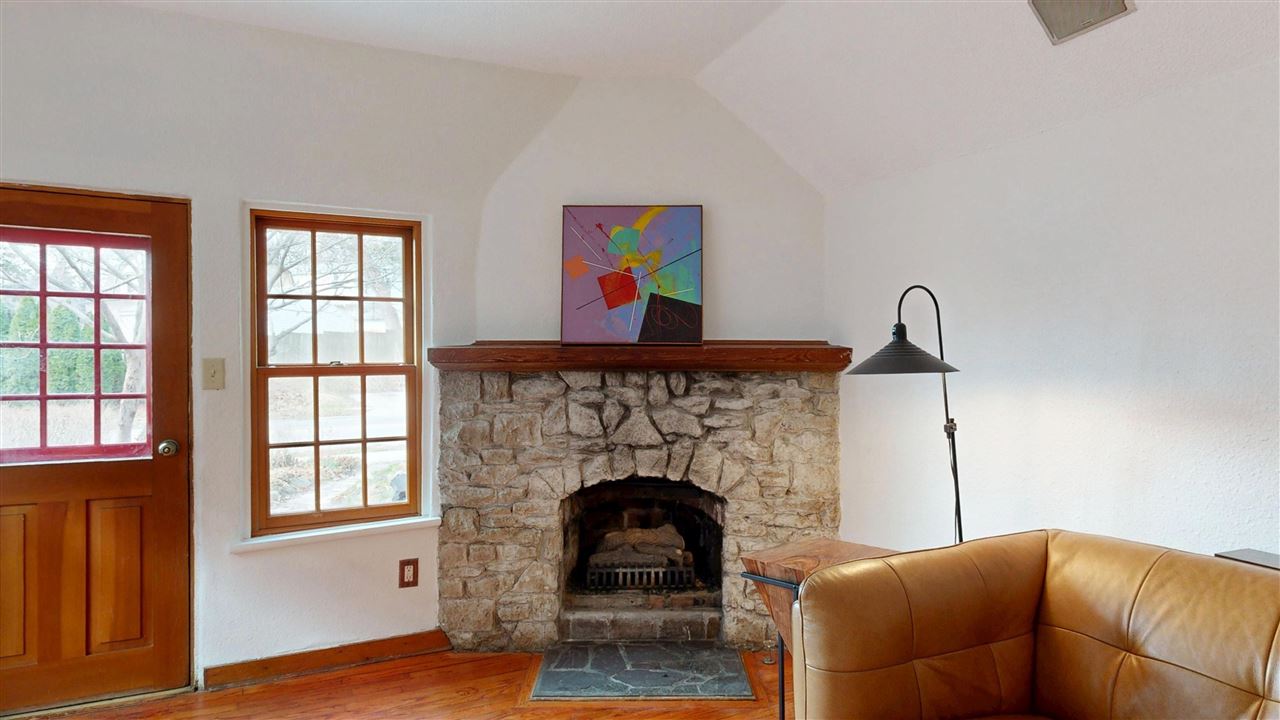 1322 Muscatine Avenue Iowa City IA 52240