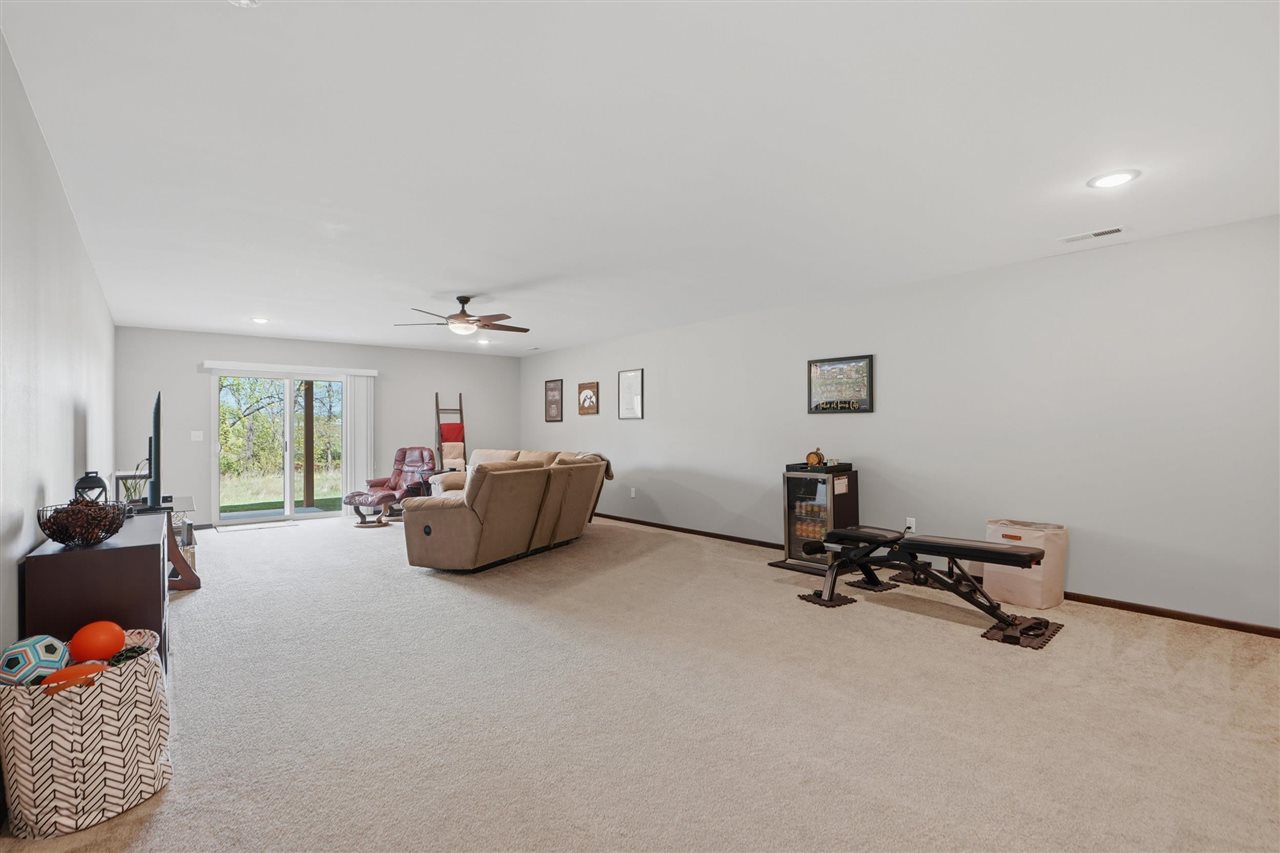 1408 Legend Drive Tiffin IA 52340