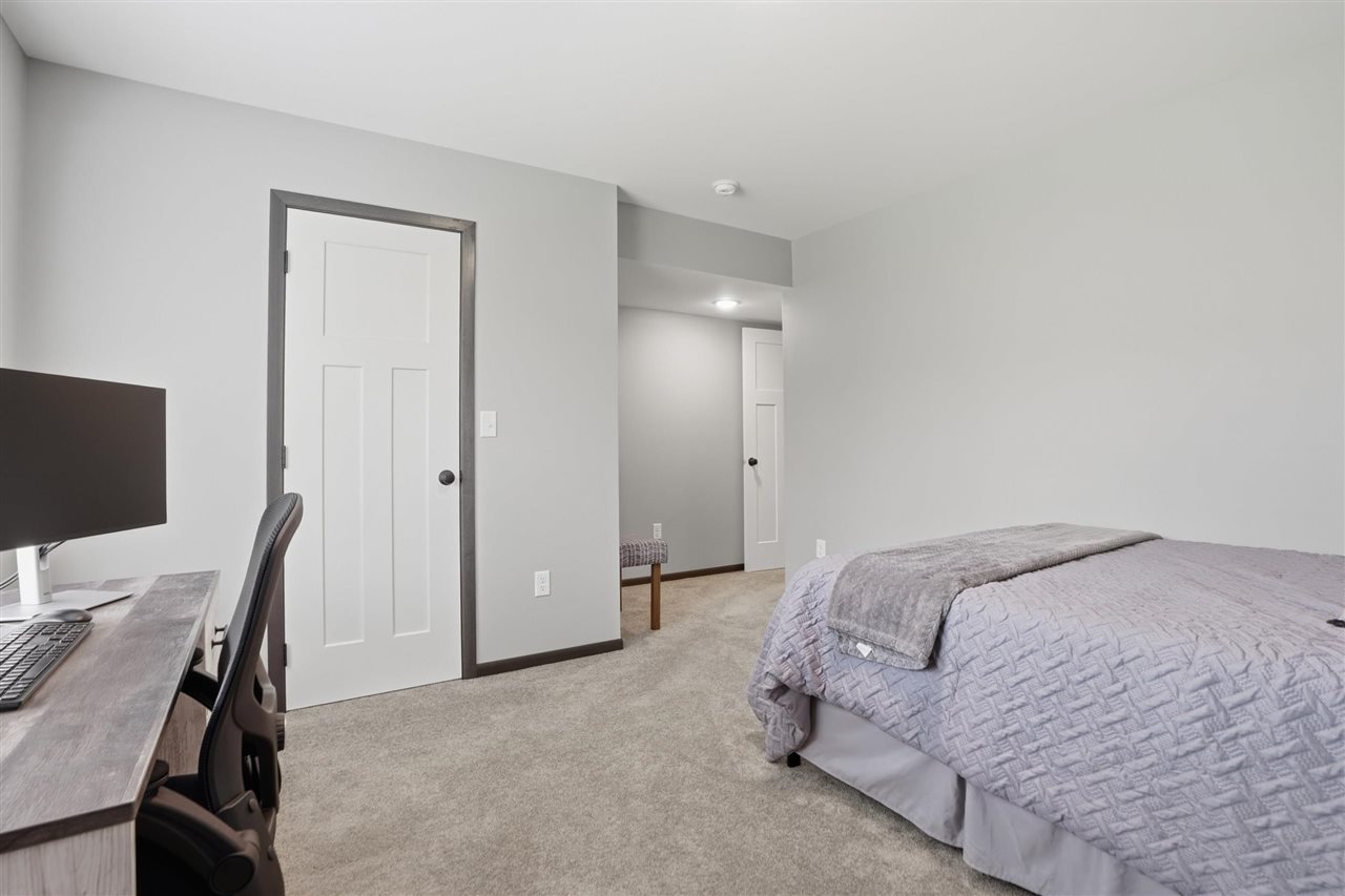 1408 Legend Drive Tiffin IA 52340