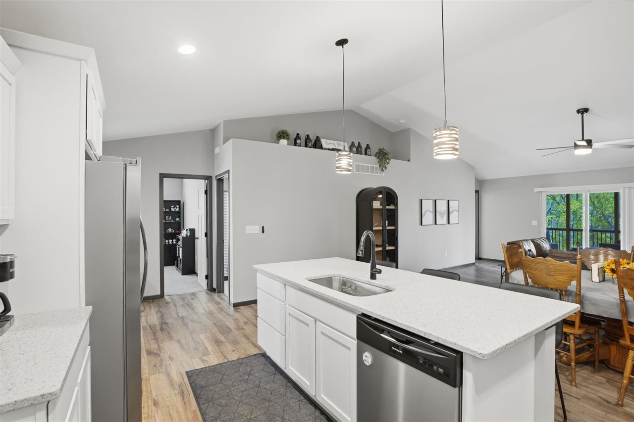 1408 Legend Drive Tiffin IA 52340