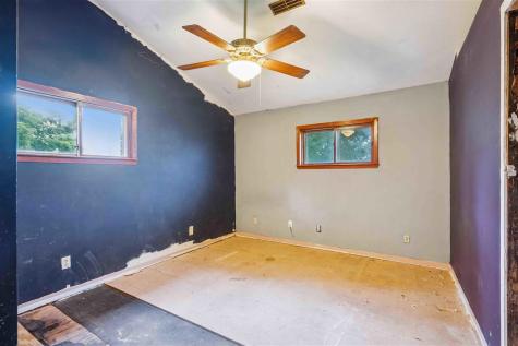3801 Highway 382 Solon IA 52333