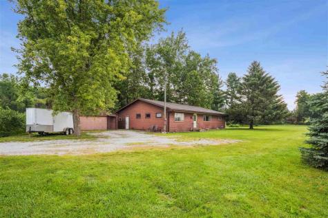 3801 Highway 382 Solon IA 52333