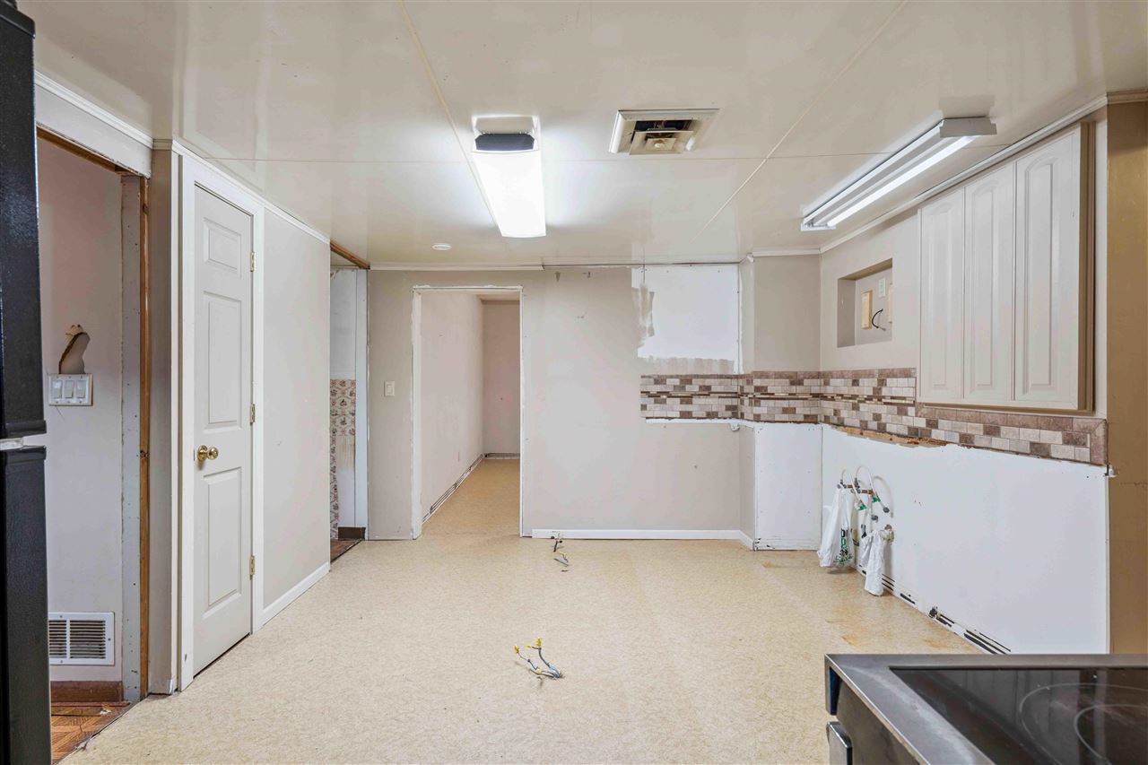 3801 Highway 382 Solon IA 52333