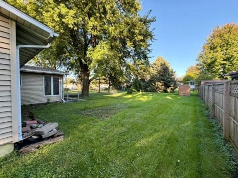 1320 N 6th Avenue Washington IA 52353
