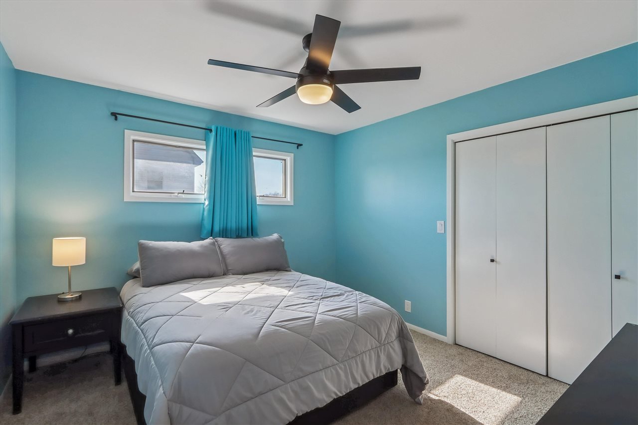 1009 16th Street Belle Plaine IA 52208