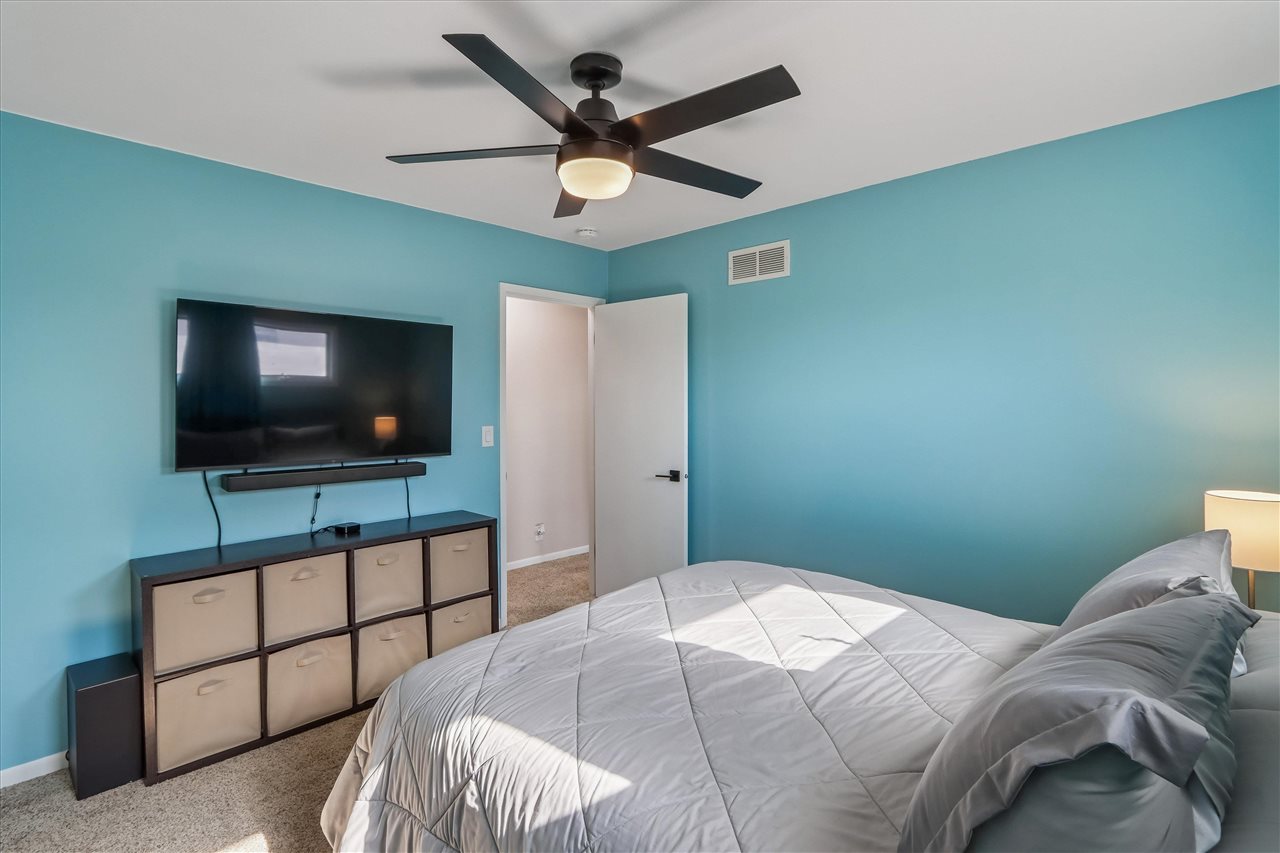 1009 16th Street Belle Plaine IA 52208