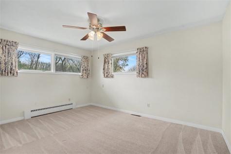 1021 Norwood Drive SE Cedar Rapids IA 52403