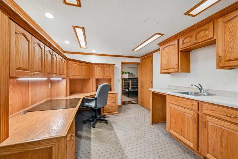 1505 Linn Delaware Road Coggon IA 52218