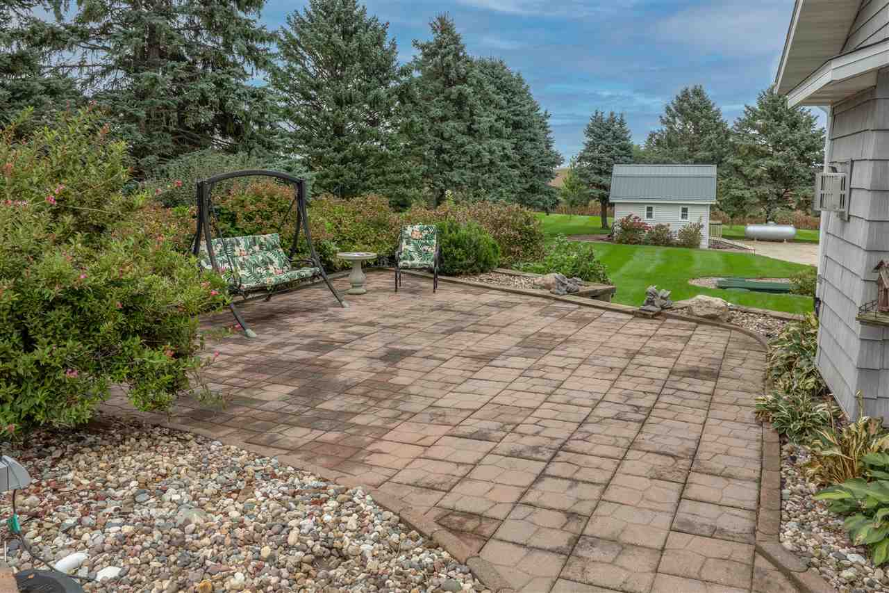 1505 Linn Delaware Road Coggon IA 52218