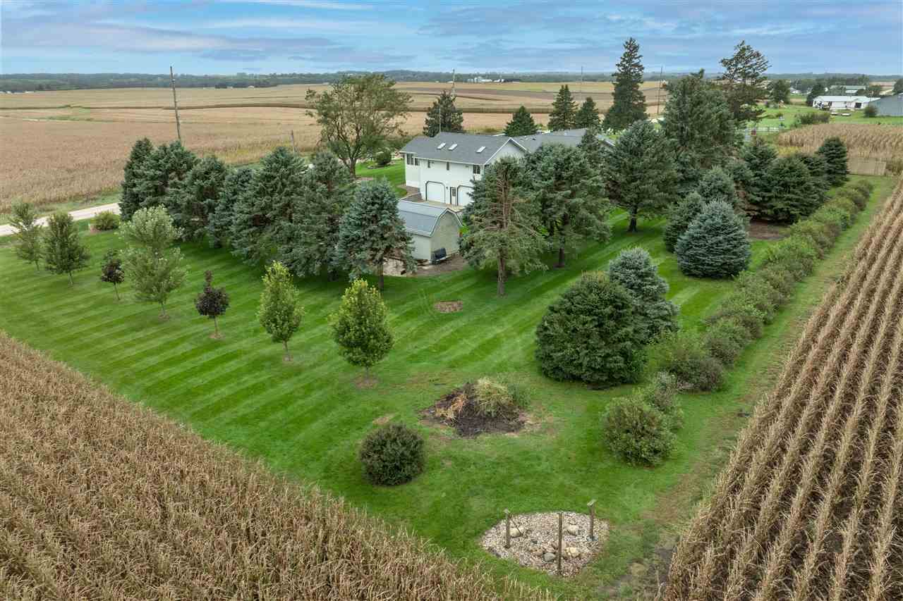 1505 Linn Delaware Road Coggon IA 52218