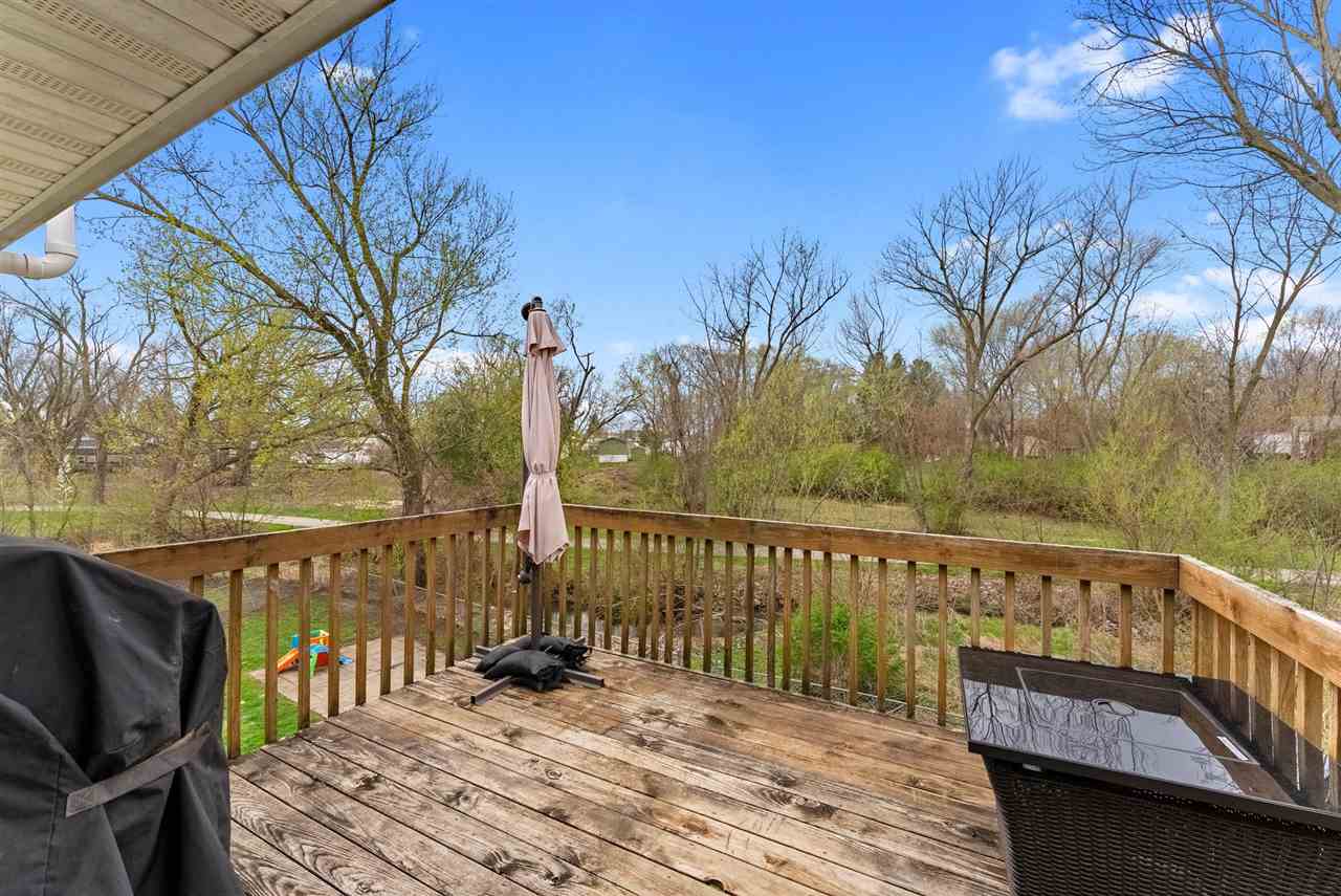 327 Parkview Court North Liberty IA 52317