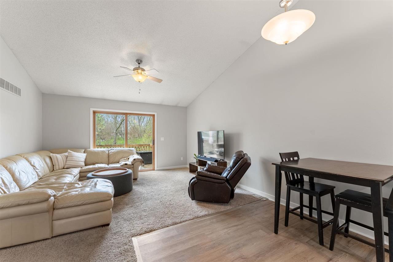 327 Parkview Court North Liberty IA 52317