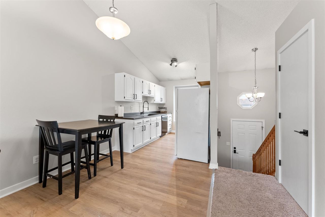 327 Parkview Court North Liberty IA 52317