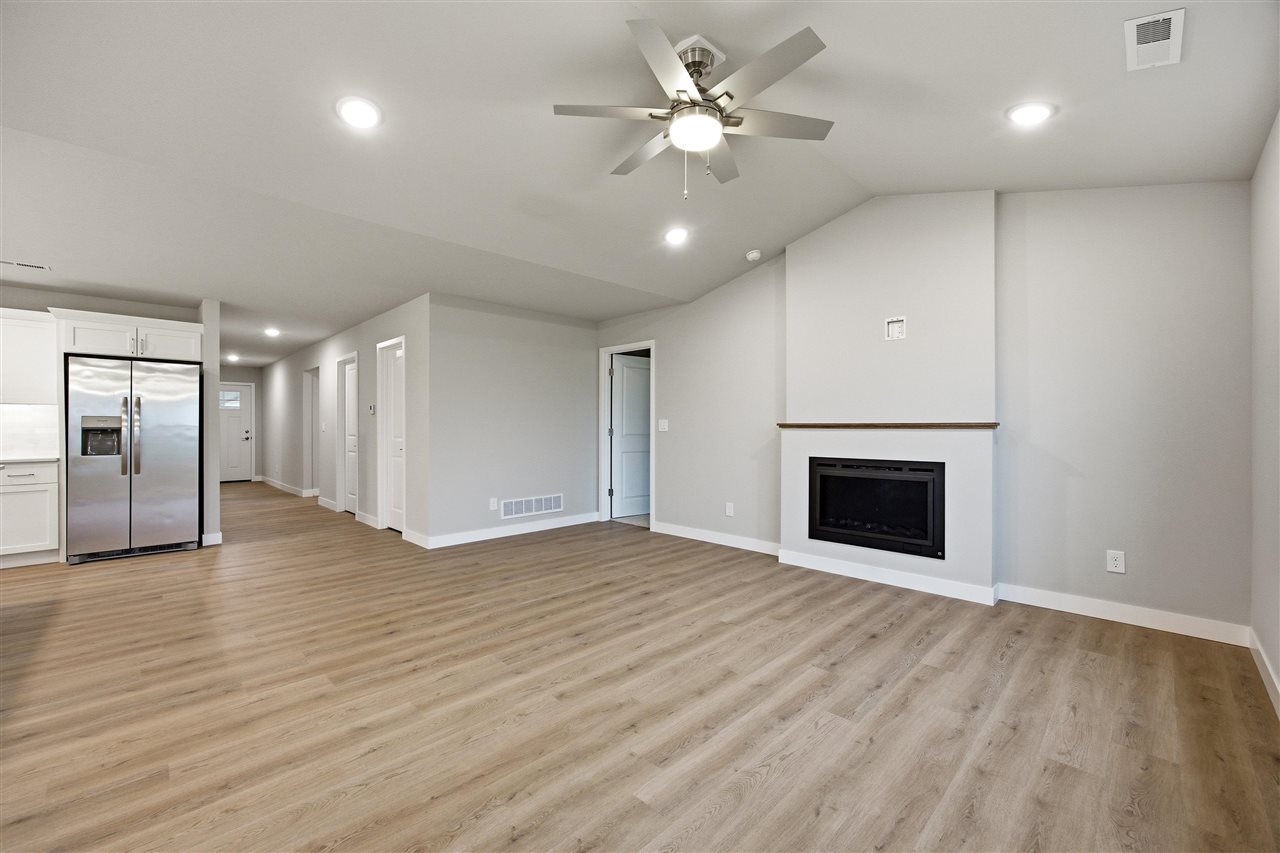 1173 Grant Way North Liberty IA 52317