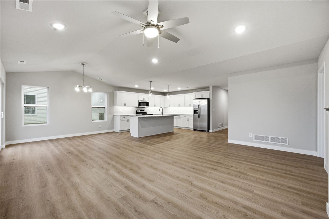 1173 Grant Way North Liberty IA 52317