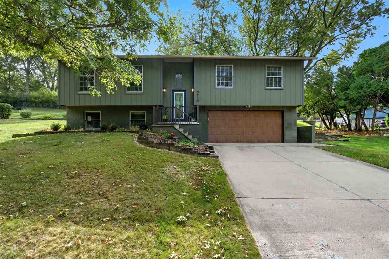 214 Woodridge Avenue Iowa City IA 52245