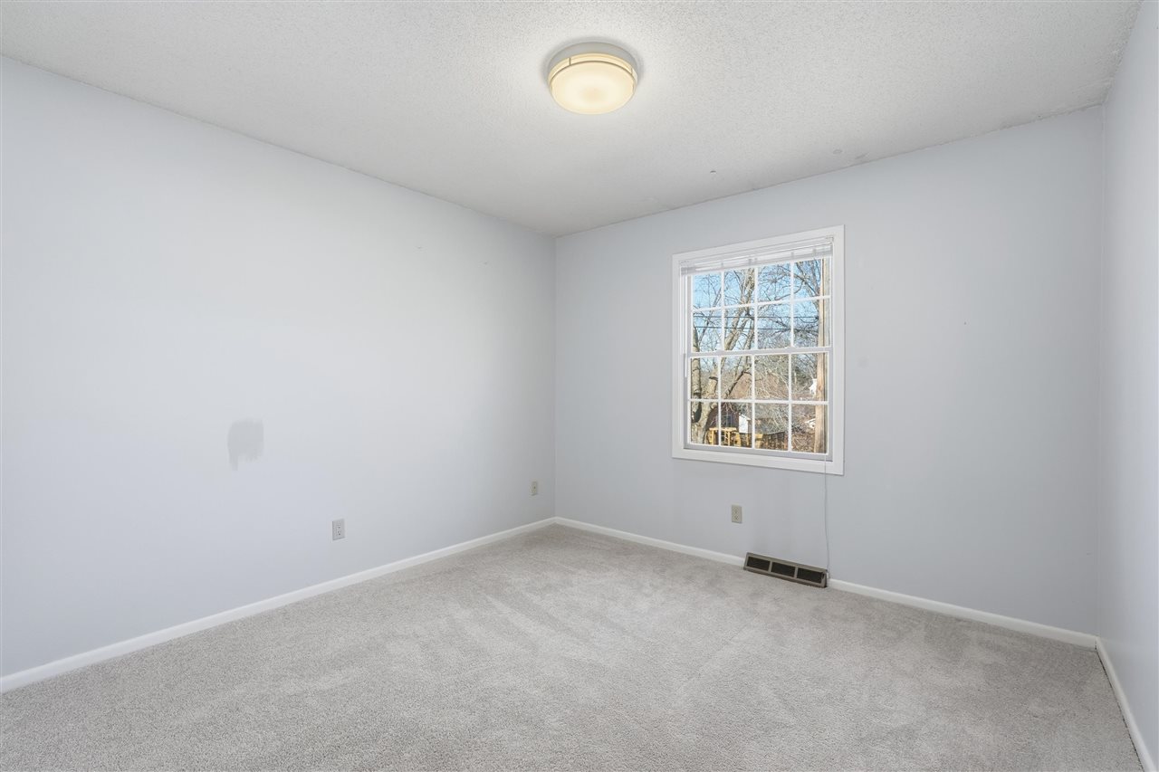 214 Woodridge Avenue Iowa City IA 52245