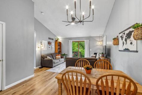 307 Parkview Court North Liberty IA 52317