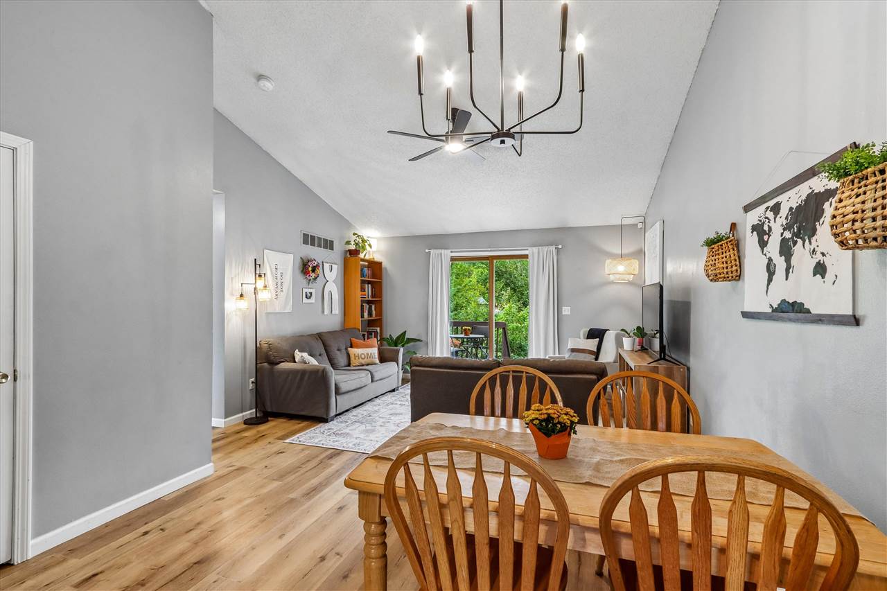 307 Parkview Court North Liberty IA 52317