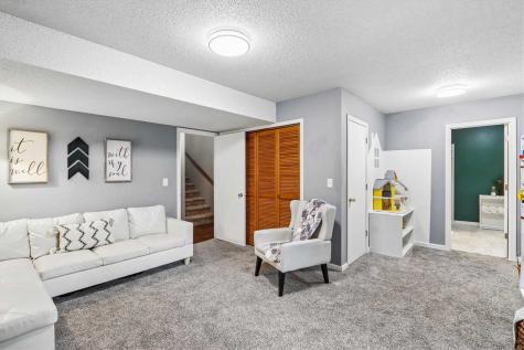 307 Parkview Court North Liberty IA 52317