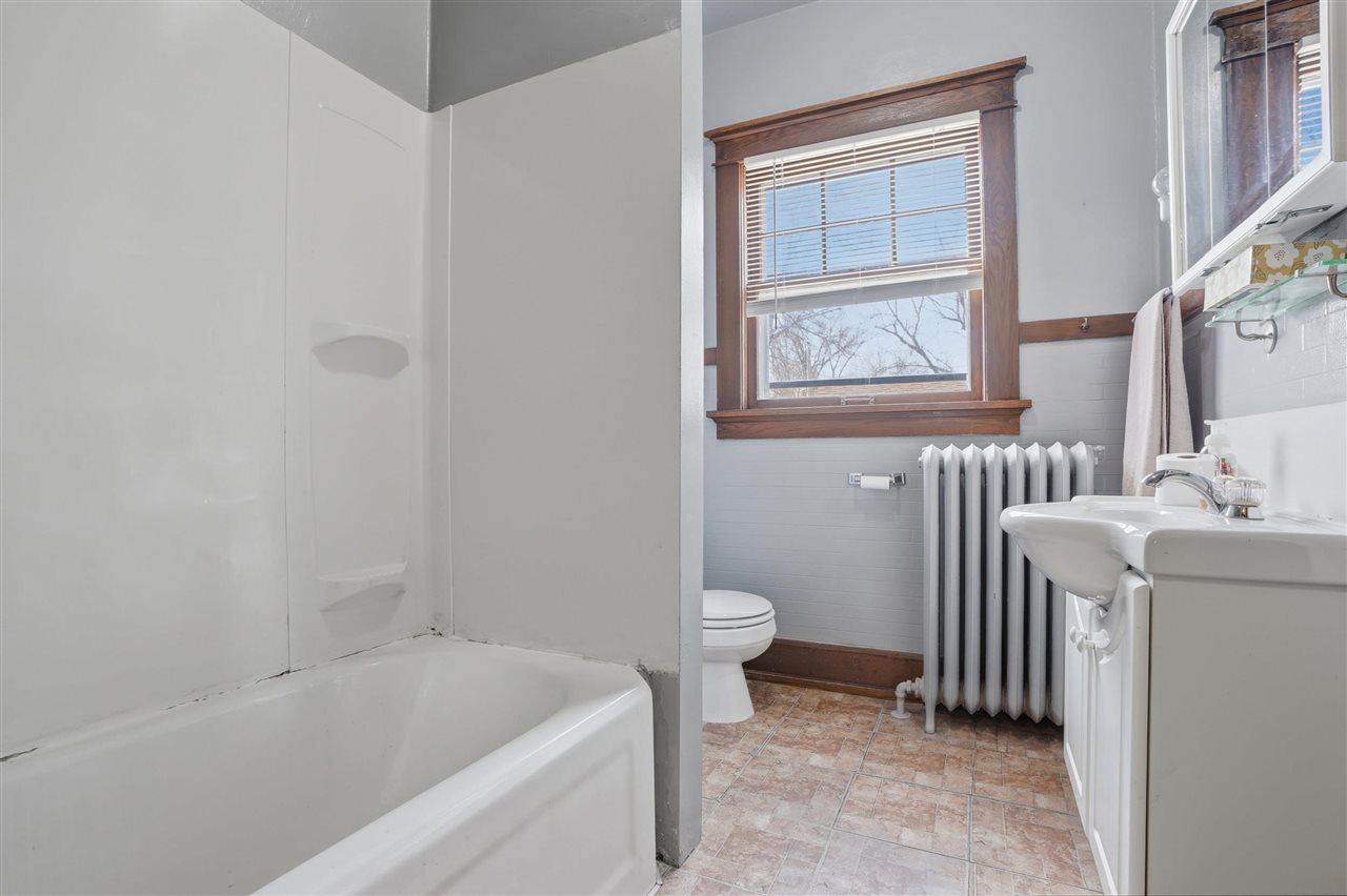 155 W South Street Marengo IA 52301