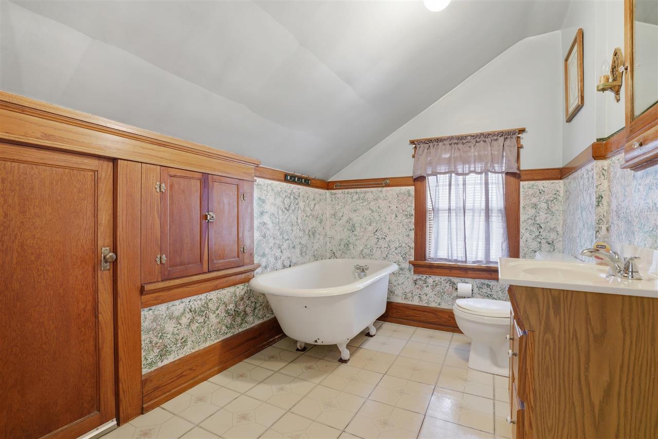 155 W South Street Marengo IA 52301