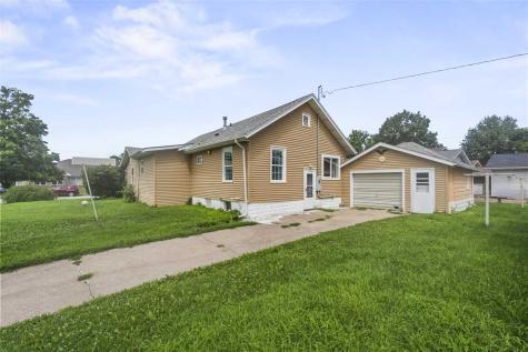 958 S Iowa Avenue Washington IA 52353