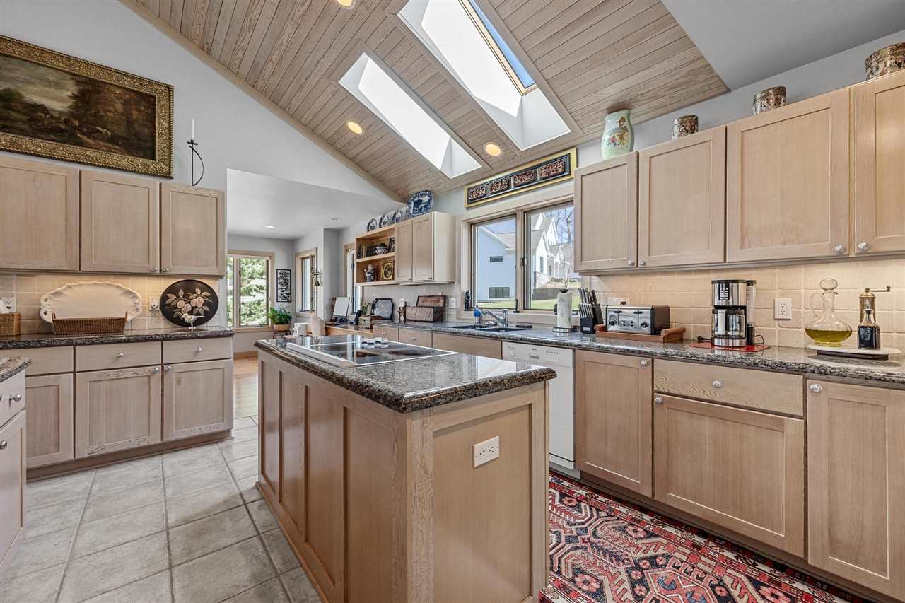 3948 Stewart Road NE Iowa City IA 52240