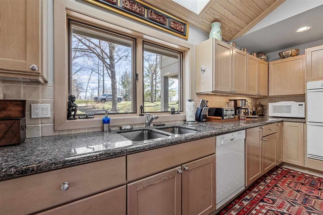 3948 Stewart Road NE Iowa City IA 52240