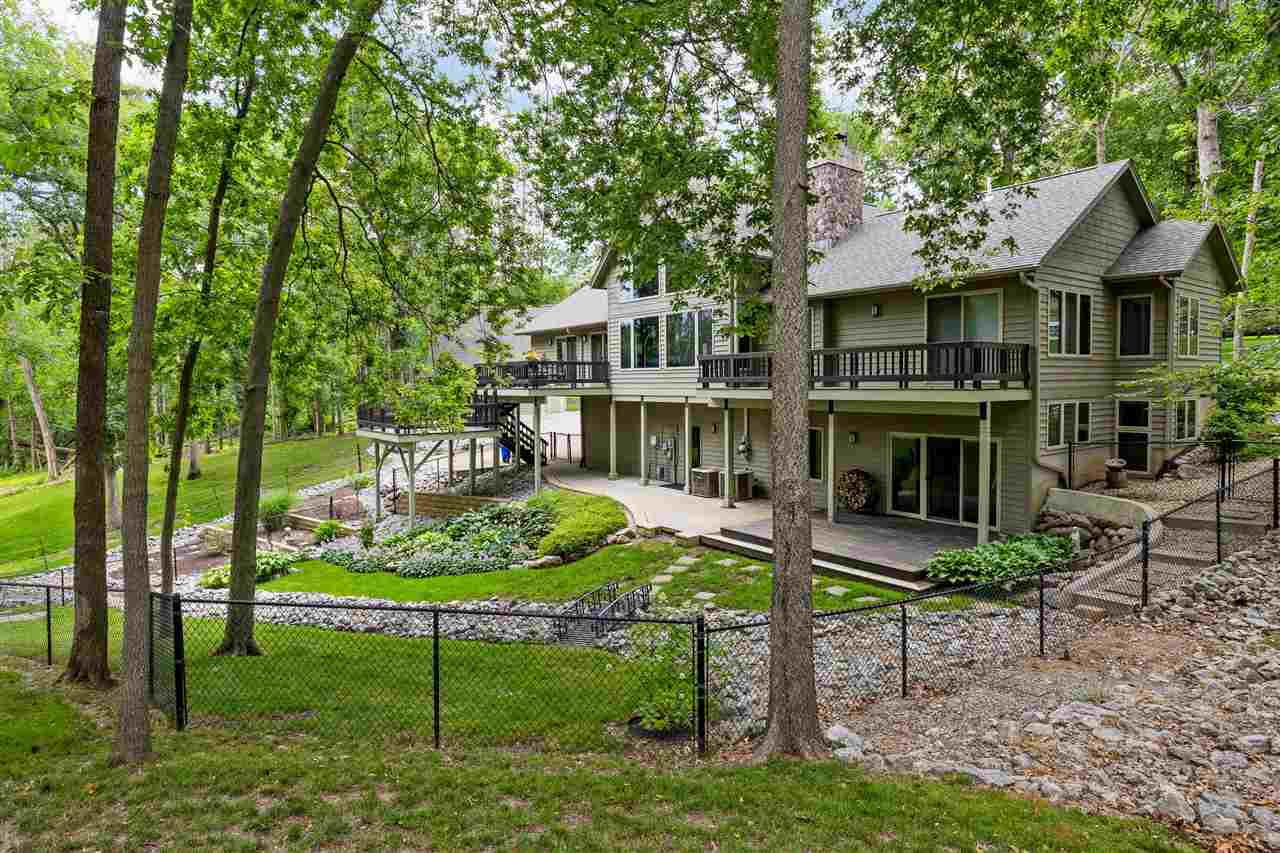 3948 Stewart Road NE Iowa City IA 52240